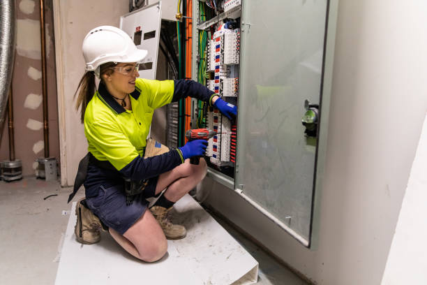 Best Circuit Breaker Repair  in Fort Wright, KY